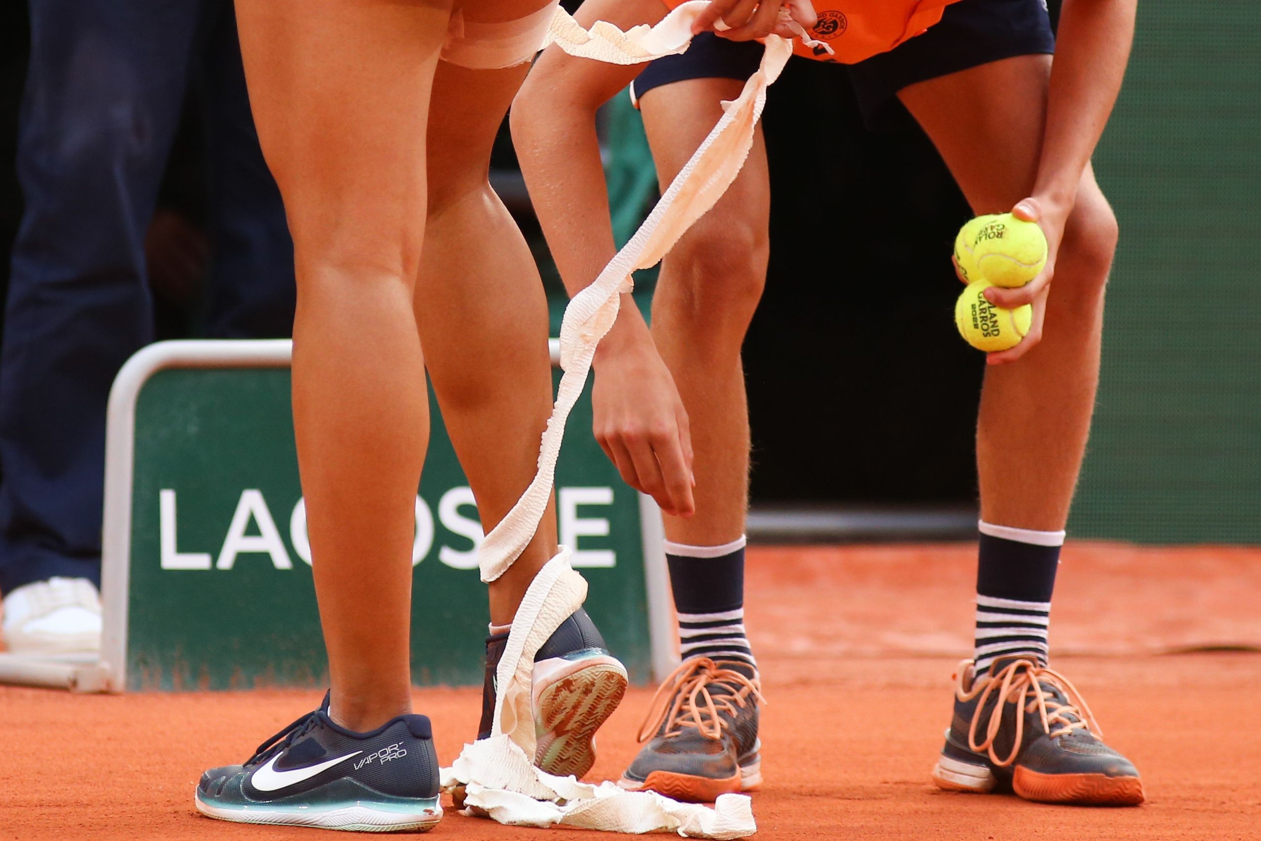 天博官网网址加时末段回应争议引欢呼赛前休斯敦火箭调整名单以备法国杯，这操作让人直呼：曼城防线松动备战社区盾的简单介绍